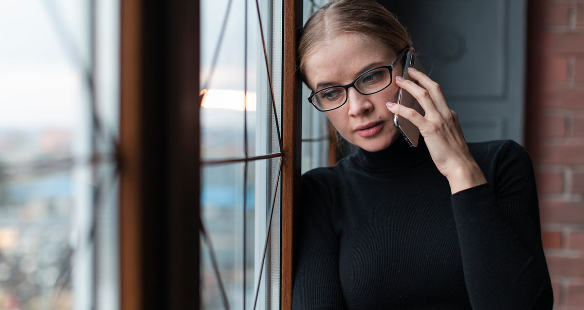 Mikor érdemes elrejtenünk a telefonszámunkat?